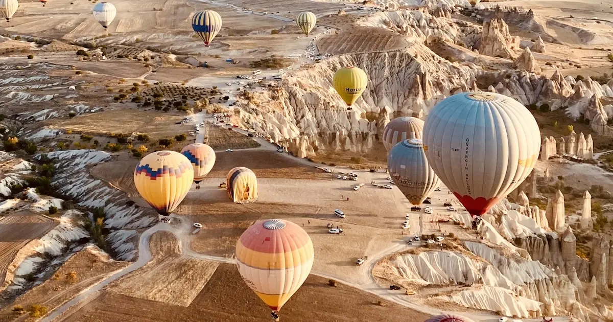 Can Hot Air Balloons Fly in Rain? Weather Requirements Explained