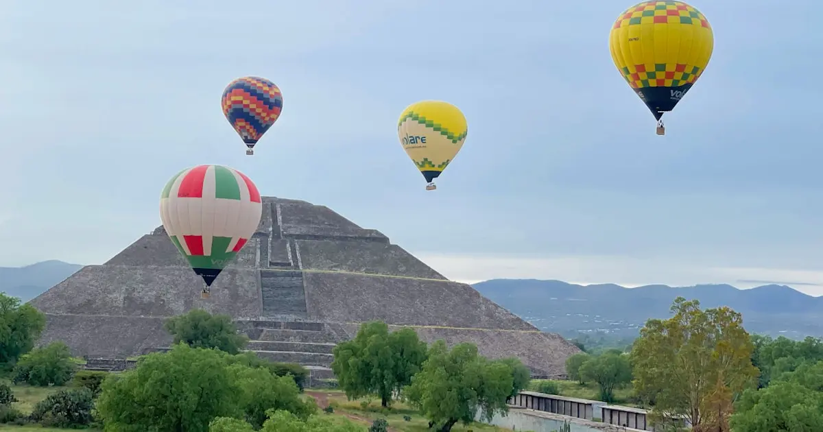 What to Wear on a Hot Air Balloon Ride in Marrakech