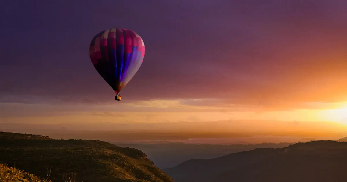 Can Hot Air Balloons Fly at Night?