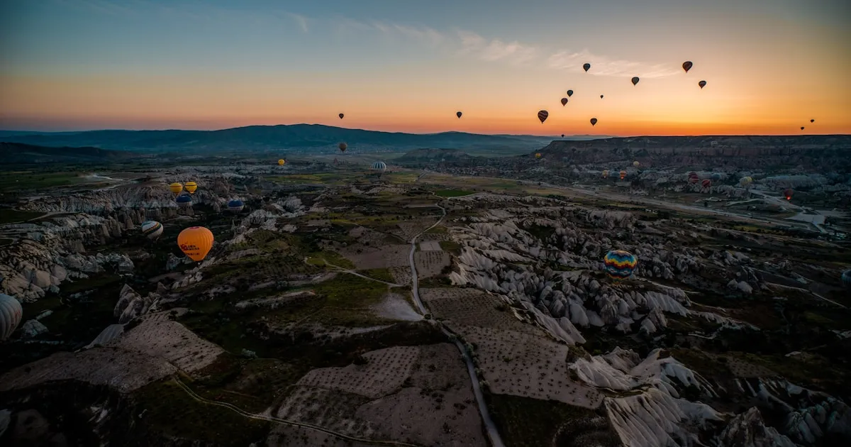 The Ultimate Guide to Sunrise Hot Air Balloon Rides in Marrakech